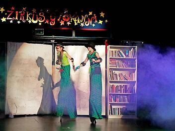 Phantasievolle Aufführungen bietet der Zirkus Giovanni. Foto: p