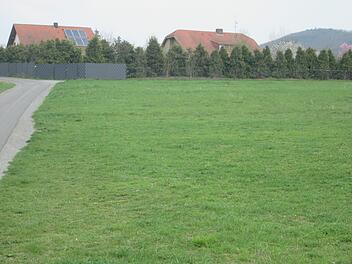 Die Anbindung des Neuländer Wegs (im Bild) an die Bundesstraße 287 sorgte für Diskussionen im Gemeinderat Euerdorf.          Winfried Ehling