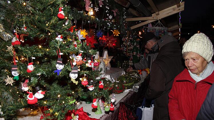 Adventsmarkt Eggolsheim  Foto: Mathias Erlwein