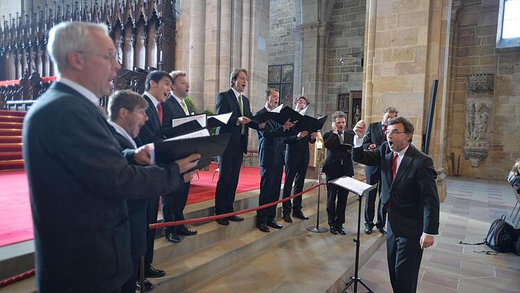 Festakt im Dom Foto: R. Rinklef