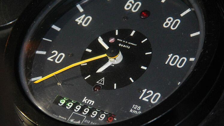 Sieben mal die 9 auf dem Tach