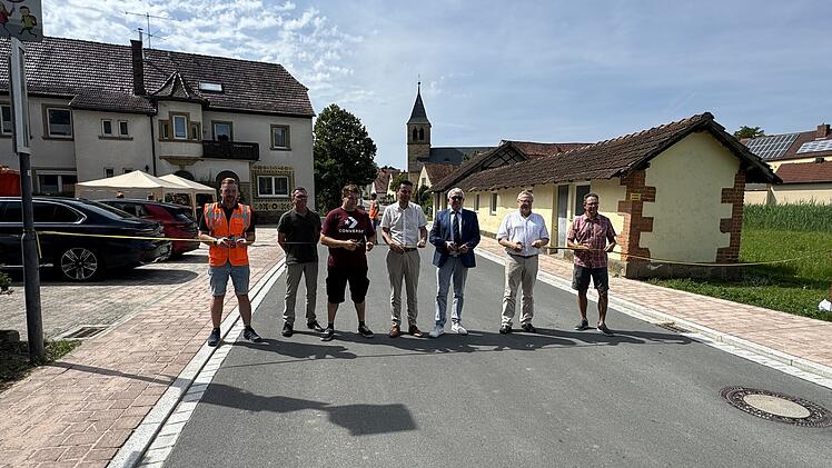 Landkreis Bamberg: Kreisstra&szlig;e BA 37 nach Sanierung wieder frei befahrbar