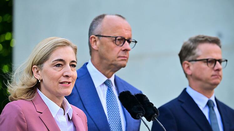 Nina Warken, Friedrich Merz und Carsten Linnemann