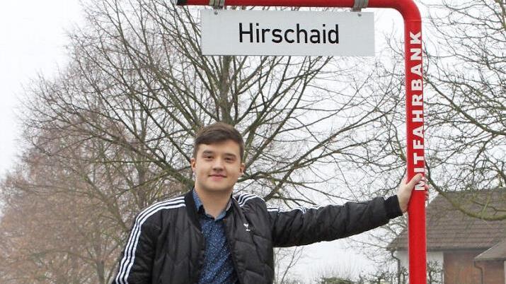 Mitfahrbänke sind für Marco Strube ein Zeichen, dass es beim ÖPNV noch Nachholbedarf gibt. Foto: Hans Kurz