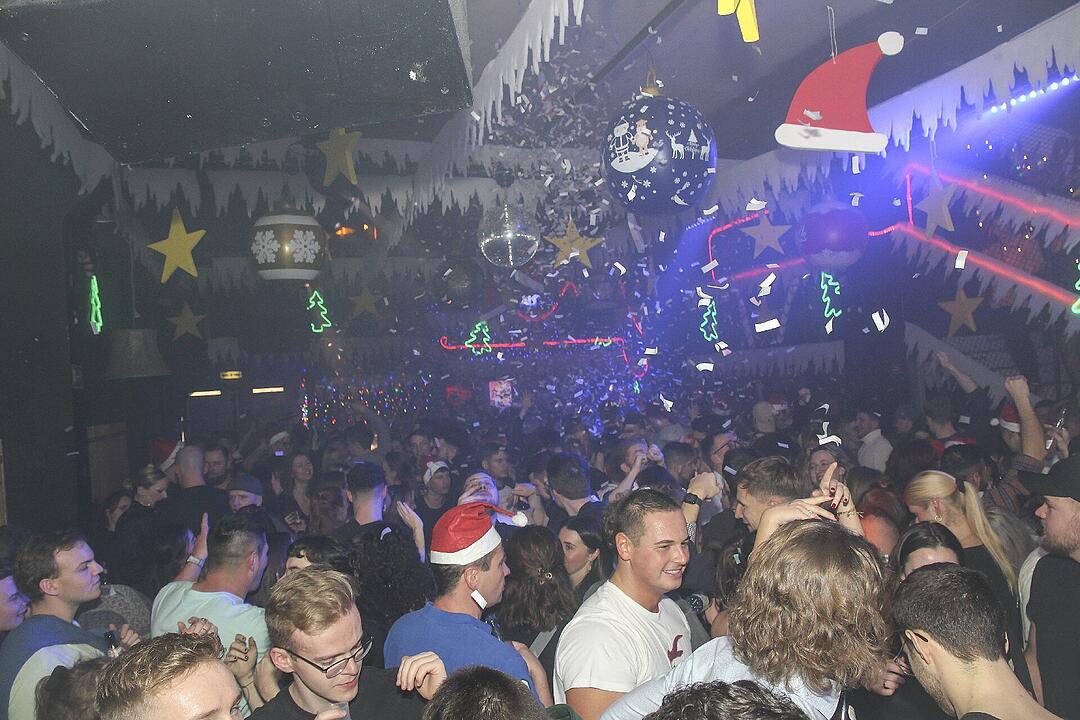 Partystimmung an Heiligabend