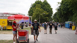 Rock im Park 2023: Impressionen vom Samstag - Camping 1