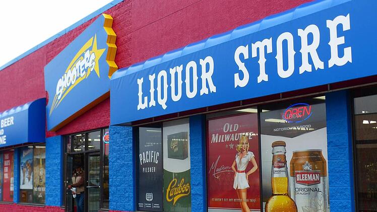 Alkoholische Getränke findet man in Kanada in keinem Supermarkt. Die gibt es nur in speziellen Schnapsläden, den Liquor Stores.