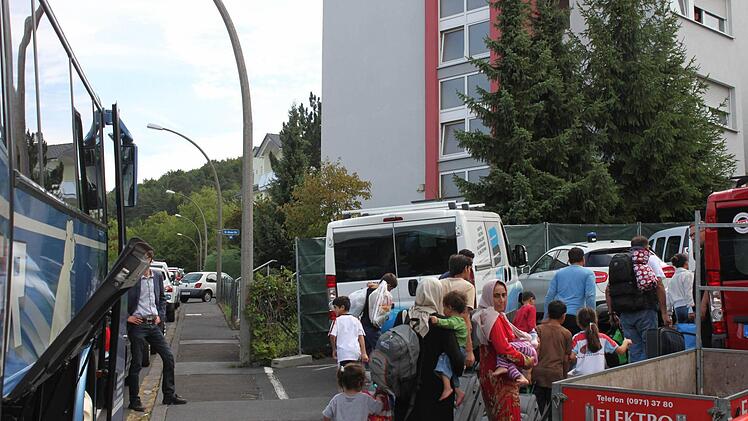 Flüchtlinge beziehen Notunterkunft in Bad Kissingen Foto: Katharina Zimmermann