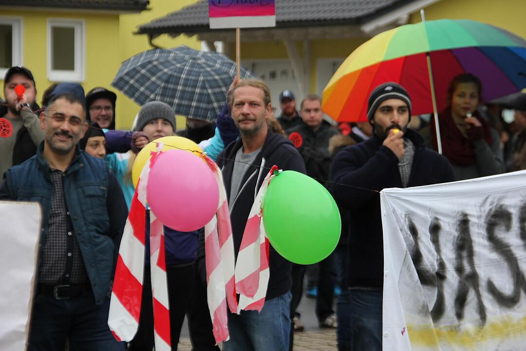 Protest gegen Treffen der "Alternativen Mitte" in Tettau
