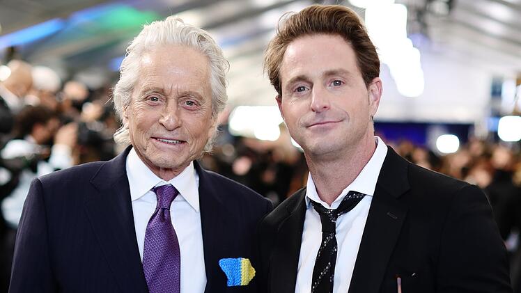 Cameron Douglas (rechts) saß mehfach wegen Drogendelikten hinter Gittern.