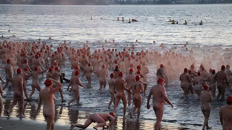 Dark Mofo - Solstice Swim