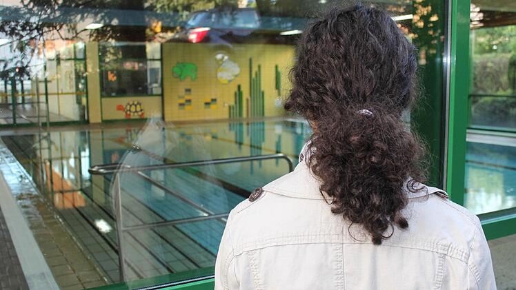 Ülkü hat immer am Schwimmunterricht teilgenommen. Trotz ihrer Religion. Privat zieht es sie nicht so sehr ins Schwimmbad.  Foto: Sabine Herteux