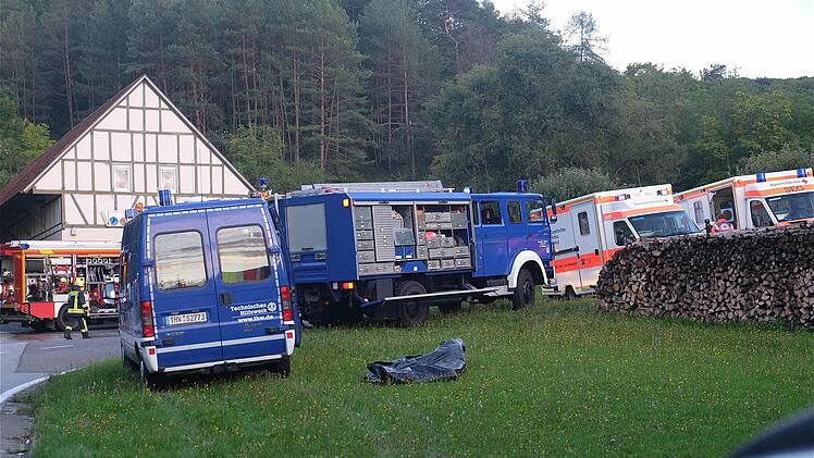 Eindrücke von der Feuerwehrübung in Sulzthal. Foto: Gerd Schaar