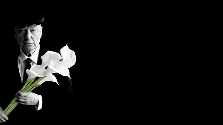 Die Kunstfigur ist eine nicht immer sympathische, aber authentische Stimme: Heinz Becker, gespielt von Gerd Dudenh&ouml;ffer, ist ein Philosoph, sein neues Thema ist das Abschiednehmen.