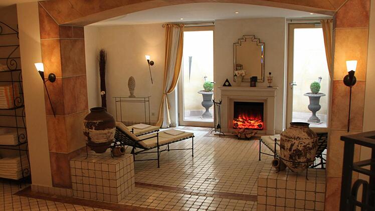 Blick in die Helena-Therme II: Wärme und Entspannung Foto: Ulrike Müller