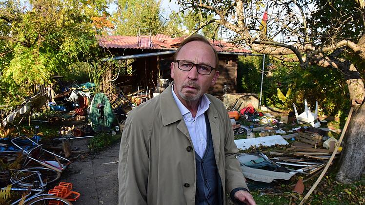 Das ZDF nimmt kurzfristig die Wiederholung eines "M&uuml;nchen Mord"-Krimis ins Programm. In der Hauptrolle: der Schauspieler Alexander Held, der vor wenigen Tagen &uuml;berraschend verstarb.