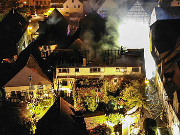 Wohnhausbrand Kreis Würzburg - Bewohner bleiben unverletzt
