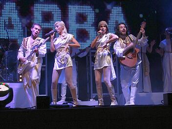 Beim "ABBA - Tribute Concert" können Sie  noch einmal in Erinnerungen schwelgen. Foto: Josef Hofbauer