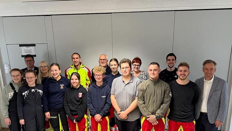 Erfolgreicher Abschluss des First Responder-Lehrgangs in Baiersdorf