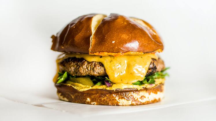 Soll nach "Menschenfleisch" schmecken: Veganer Burger erhält Kreativitätspreis