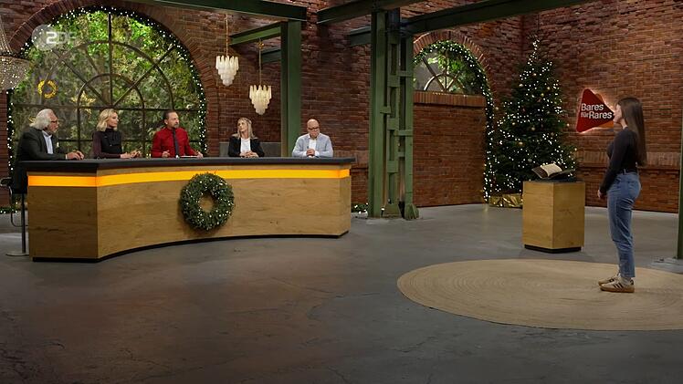 "Ich habe in meinem Leben schon viele Bibeln versteigert", erinnerte sich Wolfgang Pauritsch (Dritter von links).