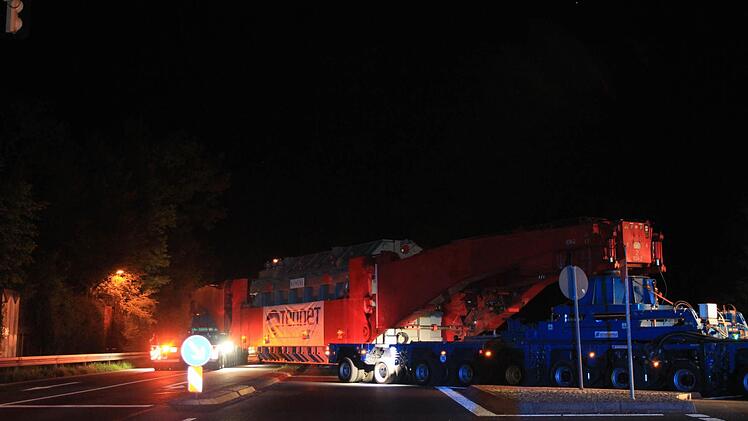 Schwertransporter Bamberg am 5. Mai 2015 Foto: Ferdinand Merzbach