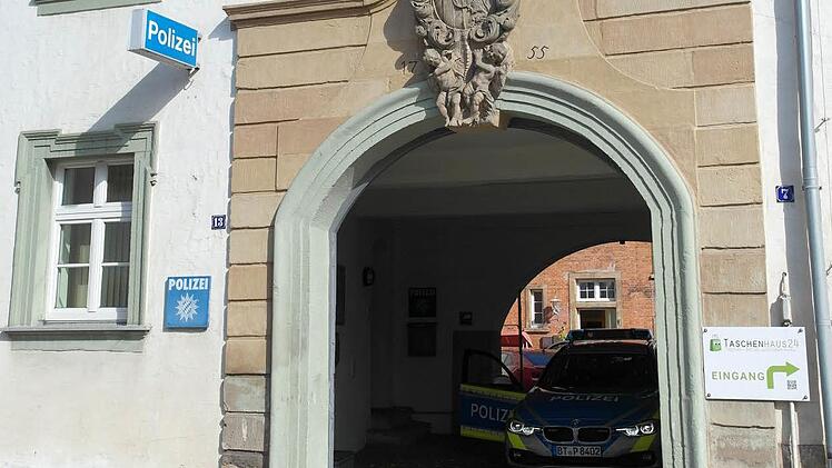 Dass bei einer Strukturreform auch die Polizeidienststelle im Grundzentrum Stadtsteinach gefährdet wäre, befürchten die Kommunen im Stadtsteinacher Land. Foto: Peter Müller