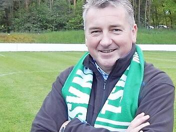 Gerald Weinrich, Vorsitzender des TSV Neudrossenfeld, w&auml;re es lieber, wenn die erste Transferperiode nur bis Juli ginge - trotz der derzeit vielen Ausf&auml;lle in den drei Mannschaften. Foto: Horst Wunner