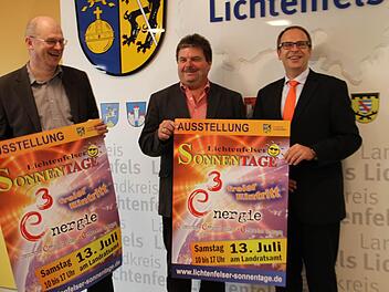 Freuen sich über die 16. Auflage der Lichtenfelser Sonnentage: (von links) Oberregierungsrat Anton Fleischmann, Martin Dirauf und Landrat Christian Meißner. Foto: Gerda _Völk