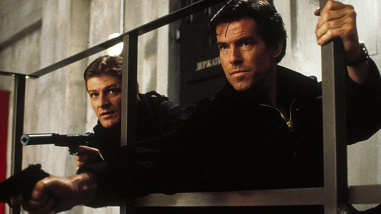 Fr&uuml;her Freunde, heute Feinde: Die Agenten Alec Trevelyan (Sean Bean, links) und James Bond (Pierce Brosnan).