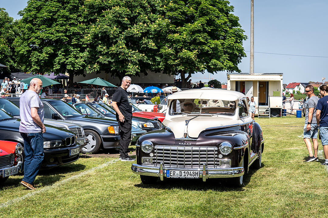 Treffen f&uuml;r PKW/Traktoren und Motorr&auml;der bis Baujahr 1996.
