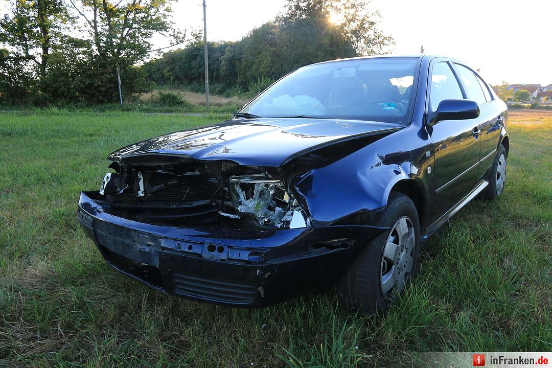 Zwei Verletzte bei Unfall bei Reichmannsdorf