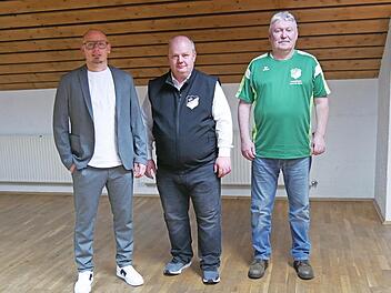 Der neu gew&auml;hlte Vorstand des SC Hertha Aisch (v.l.): Heiko Geyer (2. Vorstand), Andreas Gambel (1. Vorstand) und R&uuml;diger Galle (3. Vorstand).