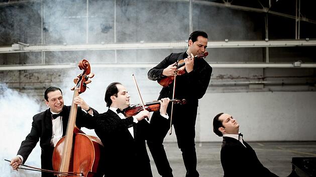 Zum Auftakt der neuen Saison präsentiert der Coburger "Verein" das Janoska-EnsembleFoto PR