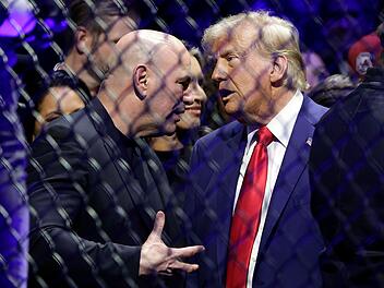 Donald Trump bei UFC-Kampf