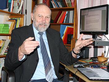 Dr. Klaus Eckert spricht mit der Saale-Zeitung über die Berufung zum Dienst in der Kirche. Fotos: Ralf Ruppert