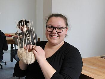 Sandra Schad ist eine der Pionierinnen: Sie gehört zum ersten Jahrgang Ergotherapeuten, der an der Coburger Medau-Schule ausgebildet wird.