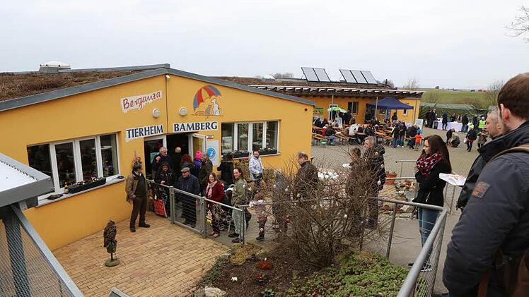 Das Tierheim bei einem Ostermarkt. Vorsitzender König hofft, dass nach dem Urteil Ruhe im Tierschutzverein einkehrt. Archivfoto: Barbara Herbst