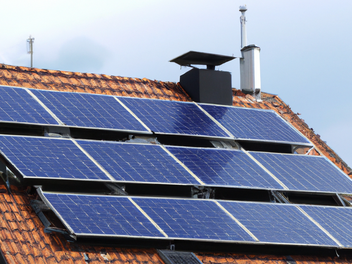 Iphofen: Streit um Anbringung von Solaranlagen - B&uuml;rgermeister &auml;u&szlig;ert sich zu Regelungen