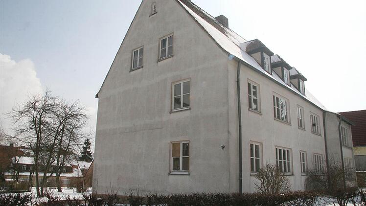 Als erstes Objekt wird das Anwesen Nummer 19 in der Thurnauer Straße saniert, das schon seit geraumer Zeit leer steht.