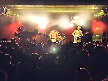 Riesen-Stimmung beim Auftritt von "Go Louise" bei einem früheren Rambazamba-Festival wird es heute leider nicht geben.