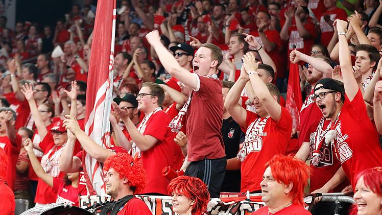 Freak City feiert wieder einmal einen grandiosen Sieg über den Erzrivalen aus München. Fotos: Daniel Löb