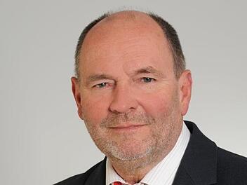 Joachim Bovelet, seit Januar 2014 Hauptgeschäftsführer bei Regiomed. Der Klinikkonzern feiert heute sein zehnjähriges Bestehen. Bovelet will längstens bis Ende 2019 im Amt bleiben.Foto: Archiv/PR