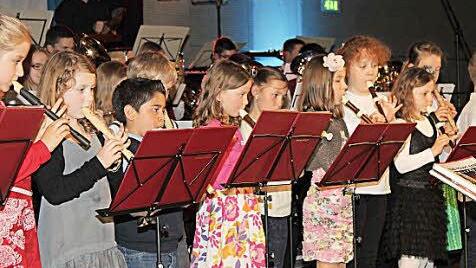 Die kleinen Musiker mit ihren Blockflöten