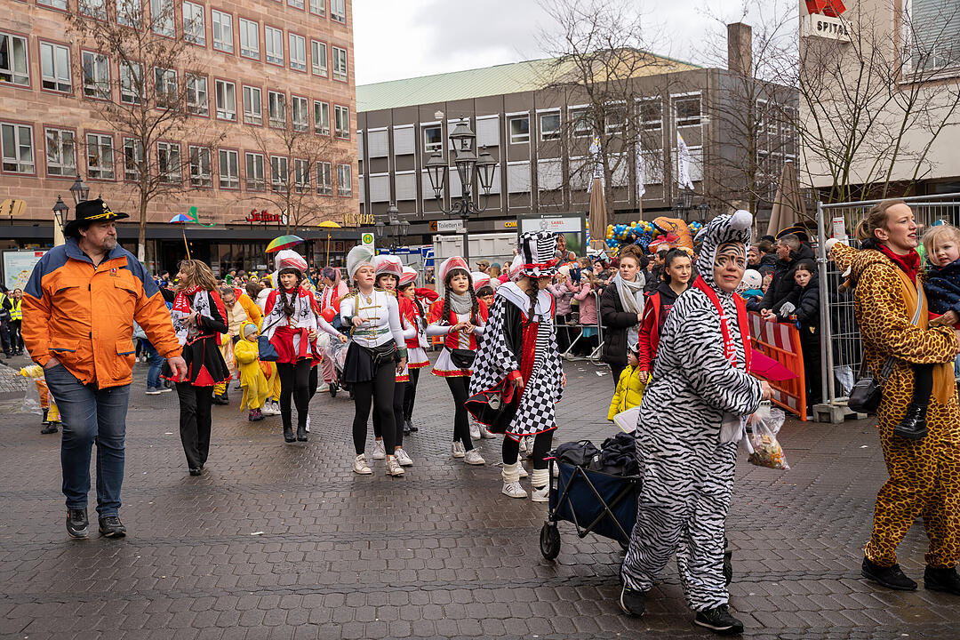 Der traditionelle Umzug zog ca. 70.000 Faschingsfreunde an.