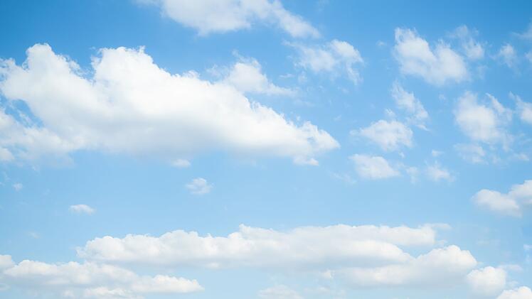 "Aufgehellte" Wolken könnten helfen, schädliche Strahlung zurück ins All zu schicken.