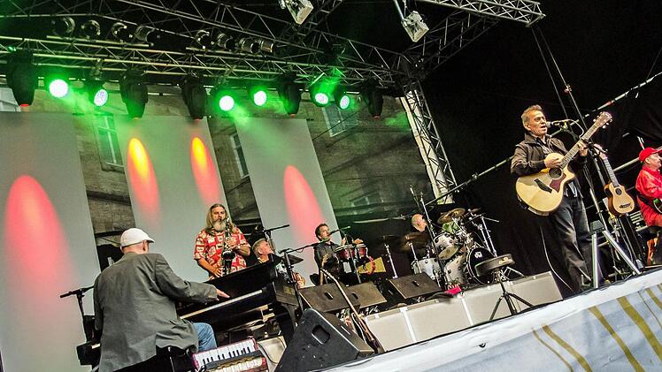 Impressionen vom Gastspiel der Spider Murphy Gang beim "Tambacher Sommer"Foto: Jochen Berger