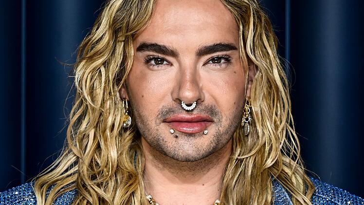 Im Podcast "Kaulitz Hills" hat Bill Kaulitz dar&uuml;ber gesprochen, wie gestresst er sich derzeit f&uuml;hlt.