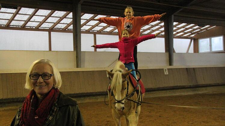 Vorsitzende Adelheid Nützel in der neuen Heimstatt des Reit- und Fahrvereins Kulmbach in Aichen Foto: Jürgen Gärtner