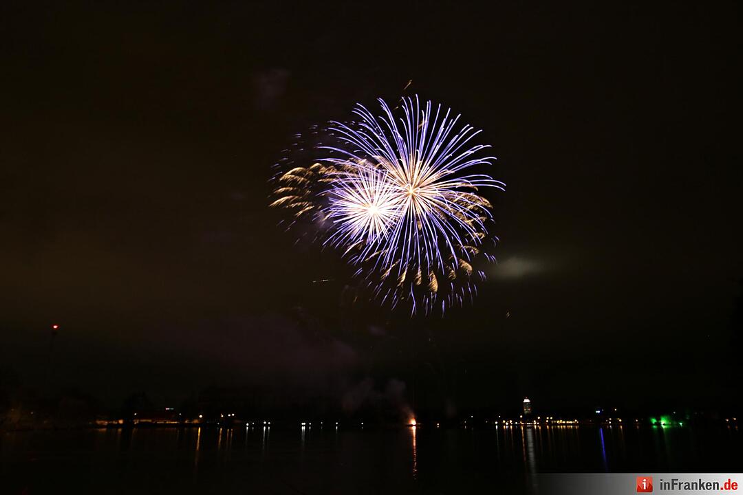 03Volksfest Nürnberg - das Feuerwerk